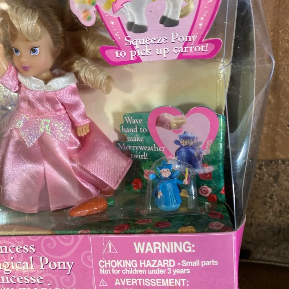 Princess Sleeping Beauty Doll Magical Pony And Merriweather Playset 2001 Retired